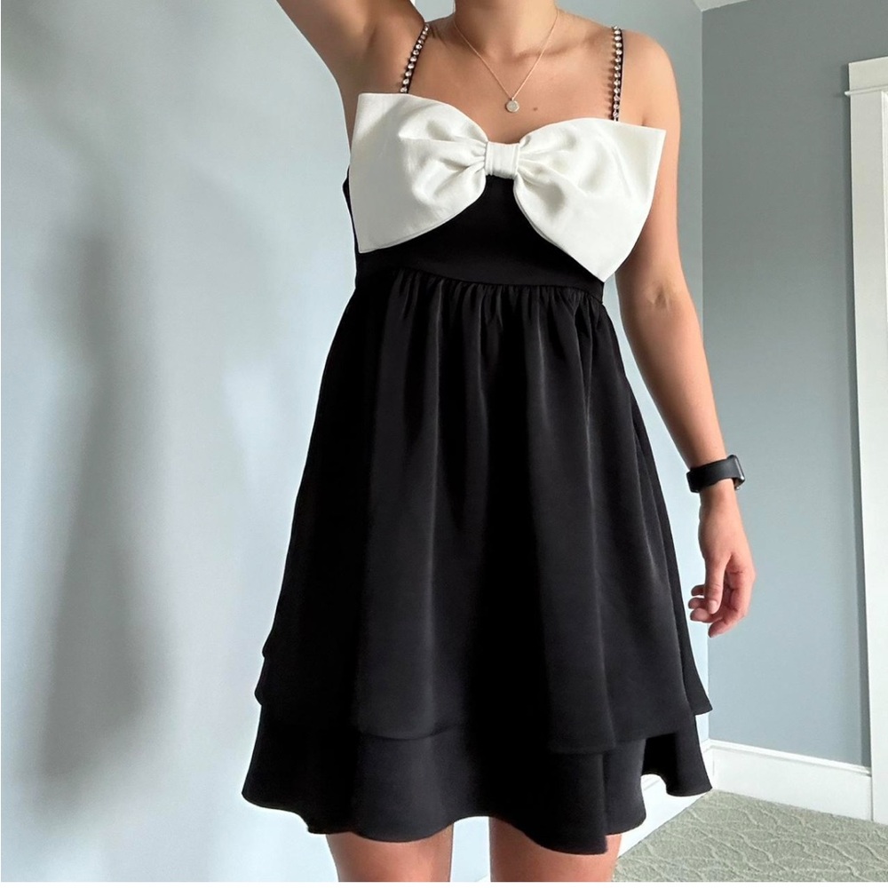 Altar’d State Stassia Black & White Satin Bow Dress size XS NWT - Picture 2 of 8
